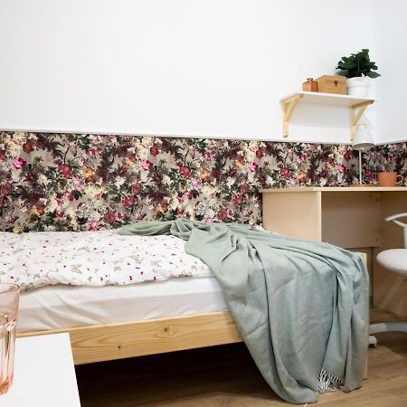 Apartamenty Gorki Male Tuszyn Eksteriør bilde