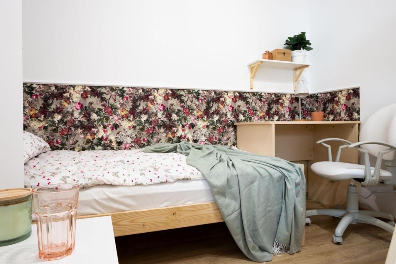 Apartamenty Gorki Male Tuszyn Eksteriør bilde